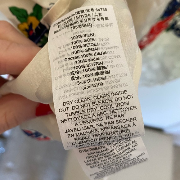 Tory Burch White Floral Blouse with Red and Blue Accents - Picture 6 of 7